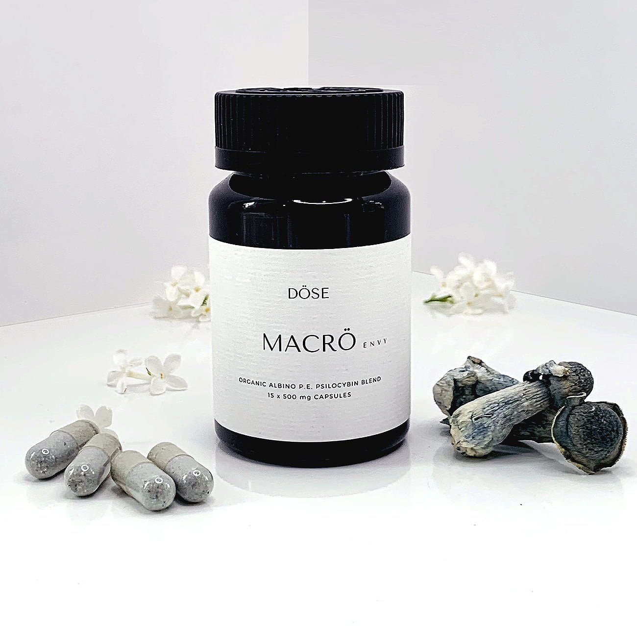 Dose-MACRO-ENVY-Macrodose-Psilocybin-Capsules-2