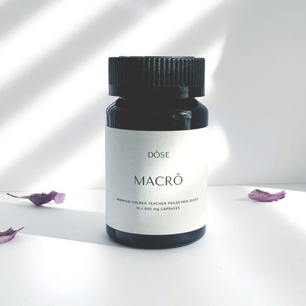 Dose-MACRO-Macrodose-Psilocybin-Capsules-Front-600x600